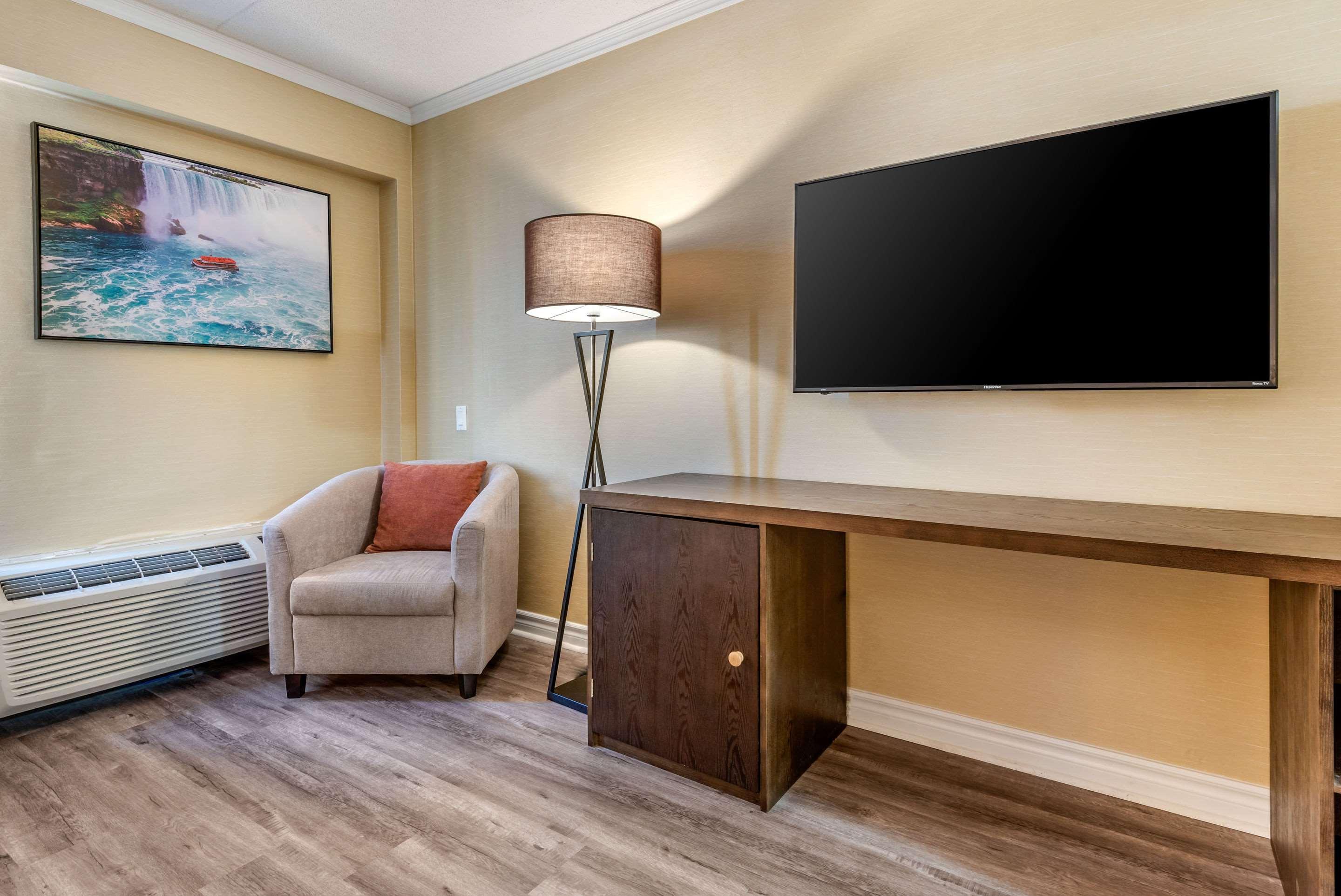 Quality & Hotel Niagara Falls