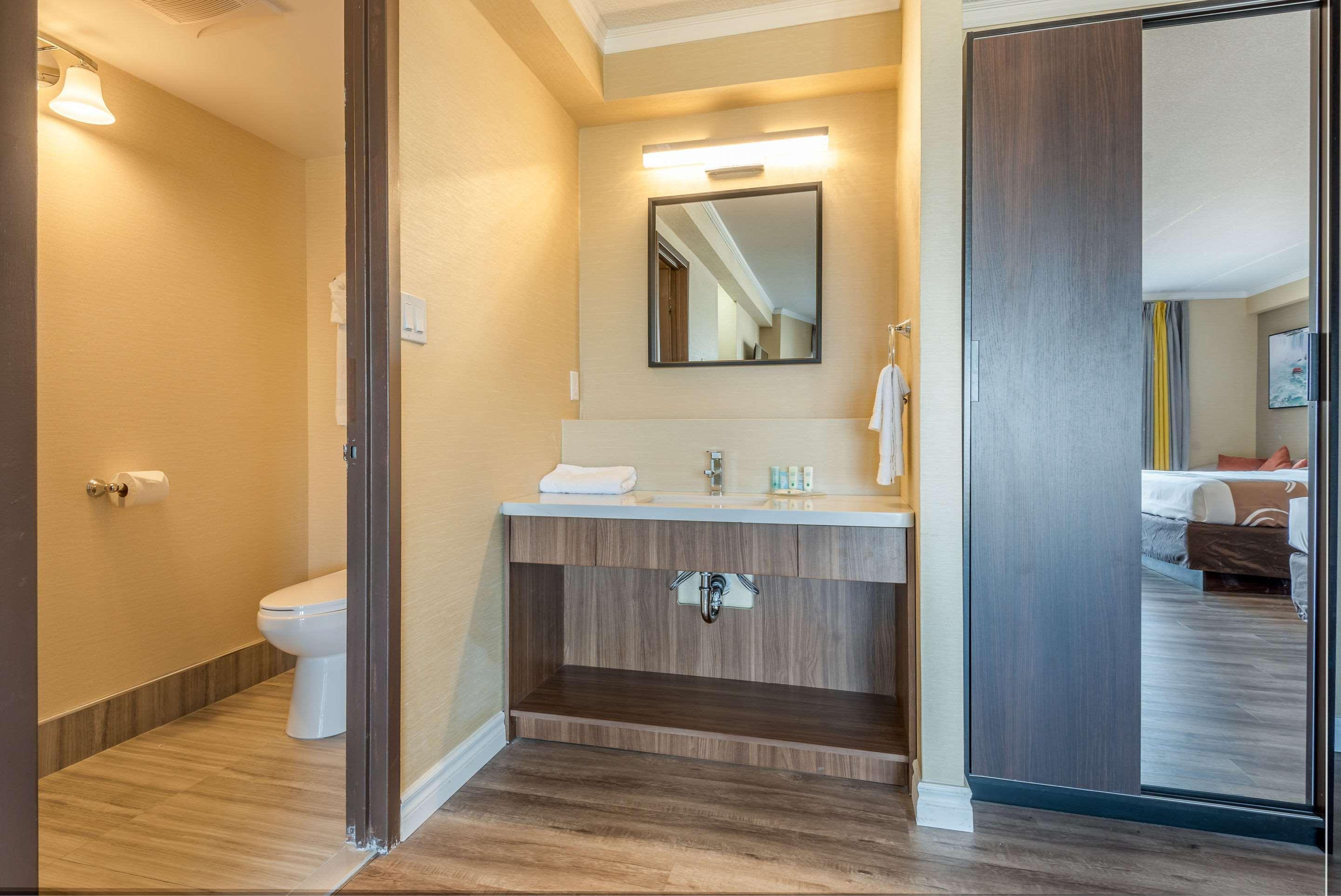 Hotel Quality & Niagara Falls