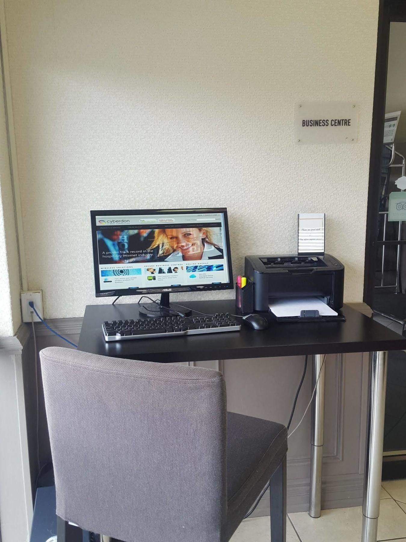 Hotel Quality & Niagara Falls